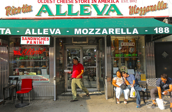 Alleva Cheese Store, Little Italy