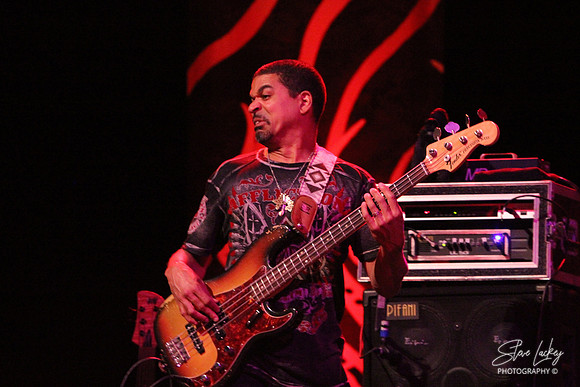 Oteil Burbridge, Tedeschi Trucks Band, Palace Theater, Waterbury, CT